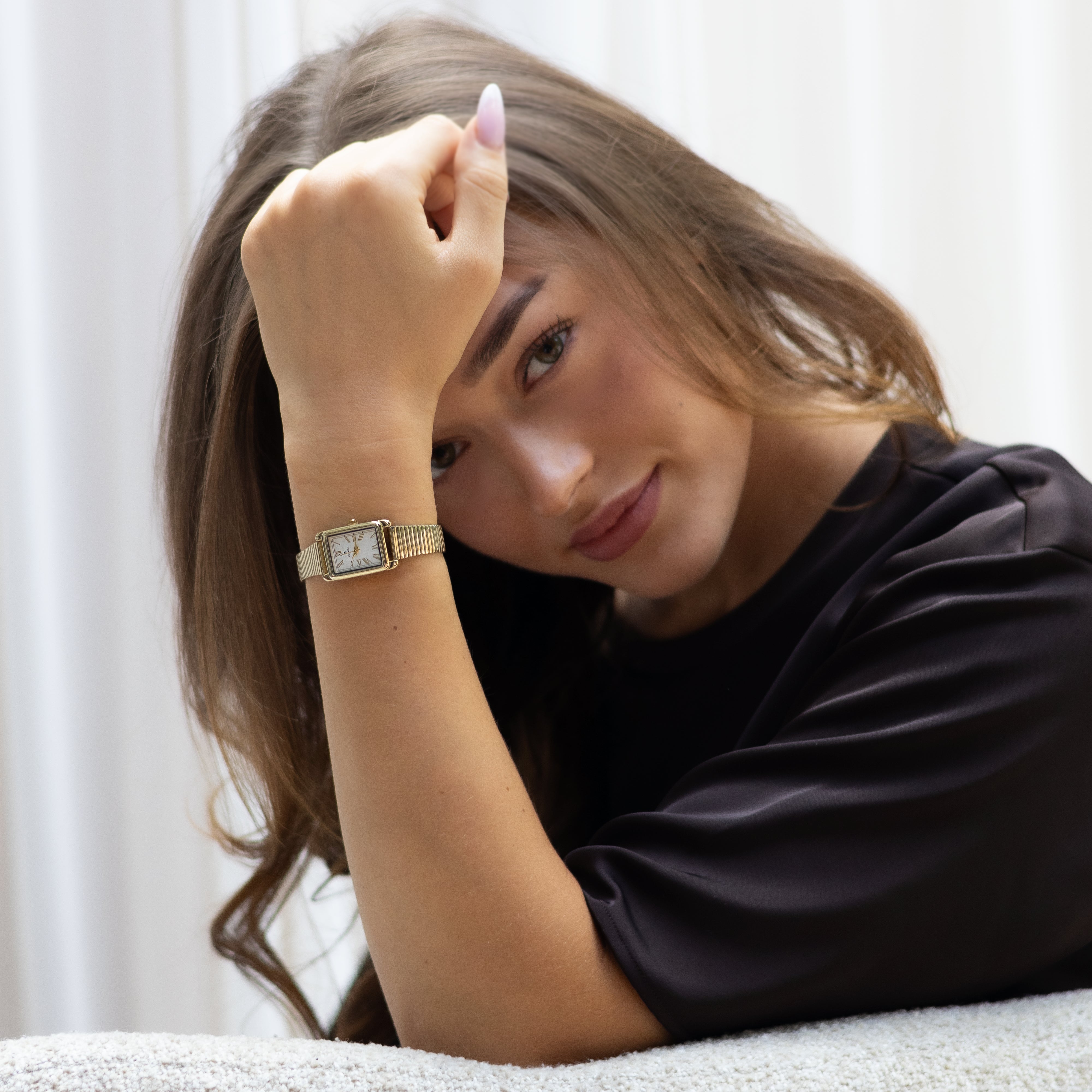 Liora Classic Watch  AYAMAE Amsterdam