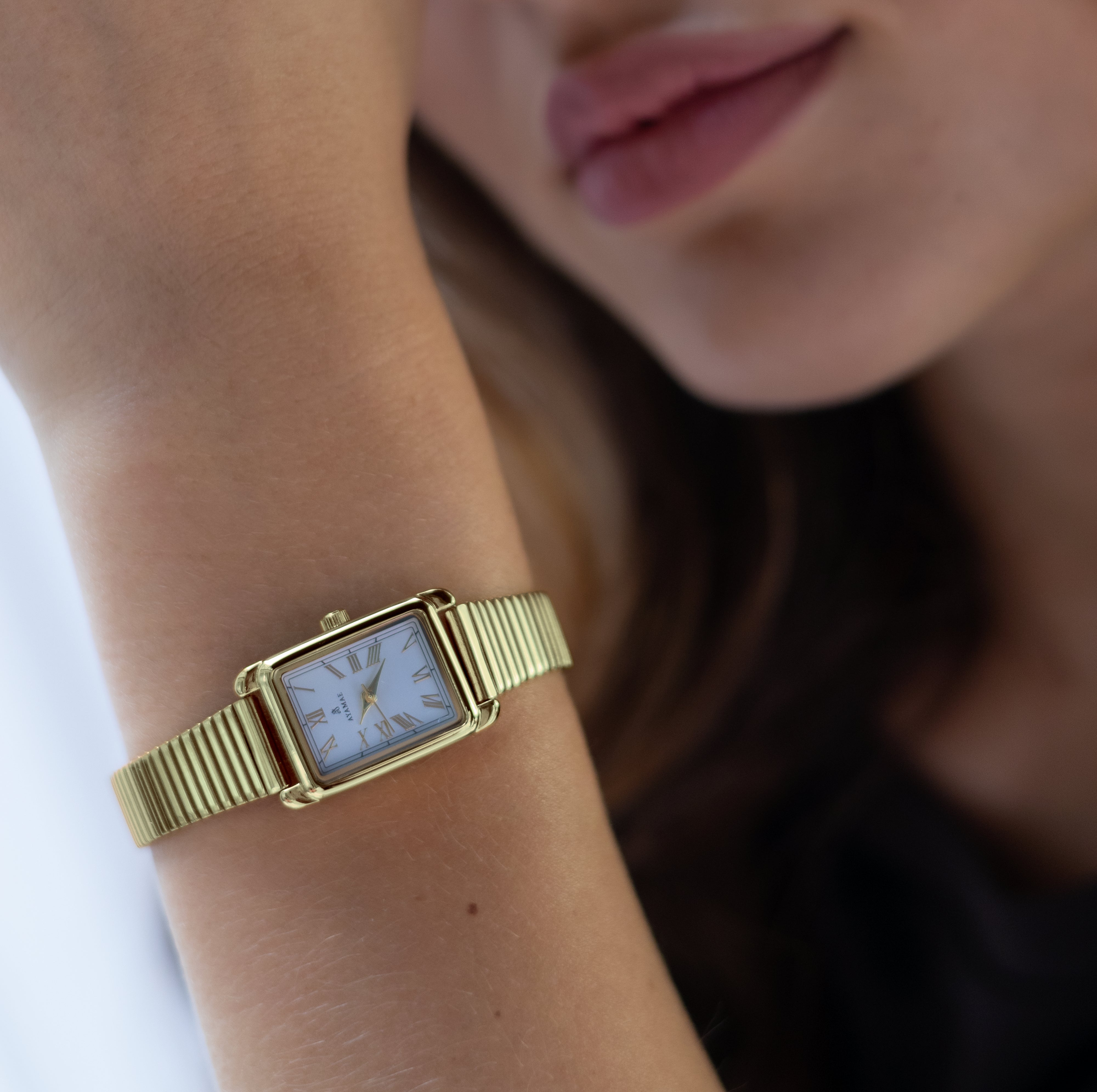 Liora Classic Watch  AYAMAE Amsterdam